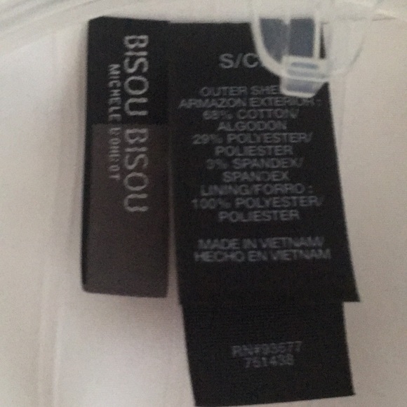 Bisou Bisou White Short Sleeve Blazer - Picture 3 of 4